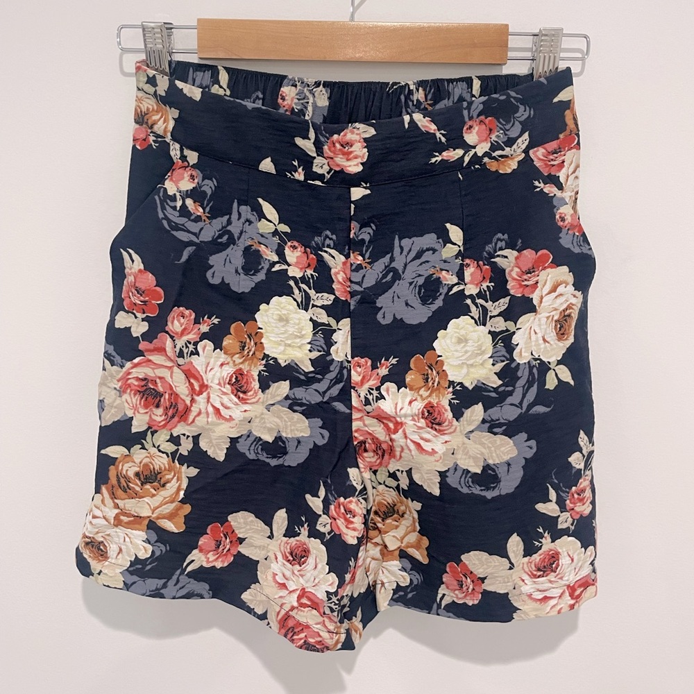 Floral Print Dress Short 🌼 - Picture 4 of 15
